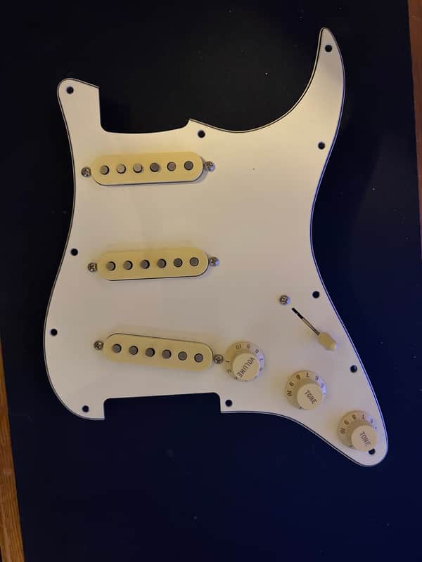 Fender Tex-Mex loaded pickguard 2008 - White image 1