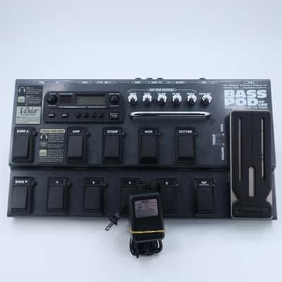 Line 6 Bass POD xt Live Multi-Effect and Amp Modeler w/ Power Supply