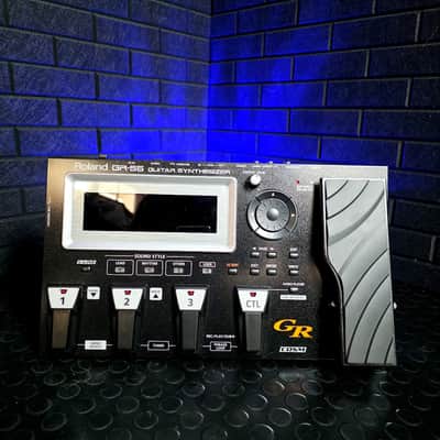 ROLAND GR-55S BLACK GUITAR SYNTHESIZER