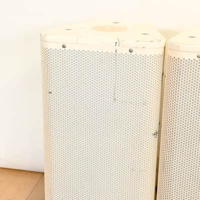 QSC AP-5102 2-Way Acoustic Performance Loudspeaker - White (PAIR) CG01SGJ image 4