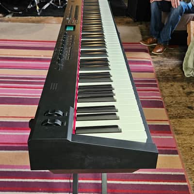 Roland RD-88EX 88-Key Digital Stage Piano, B-stock. Full manufacturer warranty image 6