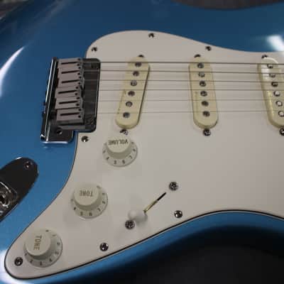 Fender 1996 - 50th Anniversary American Stratocaster - Painted Headstock LP Blue image 13