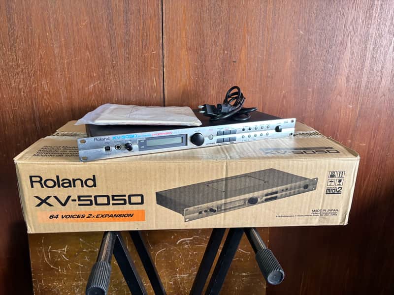 Roland XV-5050 64-Voice Digital Synthesizer Module | Reverb