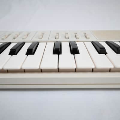 Yamaha CS01 image 5