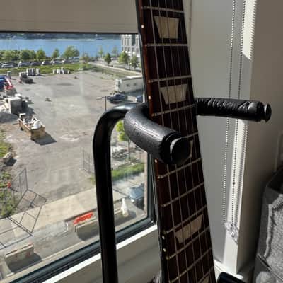 Gibson Les Paul Studio 2019 - 2024 Ebony with Gold Hardware image 9