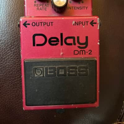 Boss DM-2 Delay Pedal | Reverb