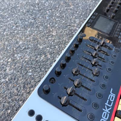 Nektar Panorama P4 49-Key USB MIDI Keyboard Controller image 3