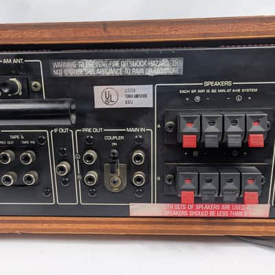 Yamaha CR-600 Natural Sound Stereo Receiver 1973 - 1976 - Silver