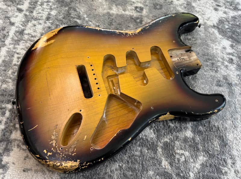 Relic 1 PIECE ASH MJT Stratocaster Body only 3 lbs 8 oz fits Fender image 1