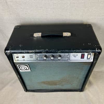 Ampeg B-100 G-100 2-Channel 20-Watt 1x10" Bass Guitar Combo 1977 image 4