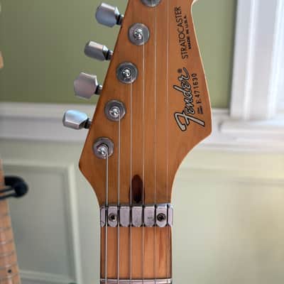 Fender Stratocaster Plus Maple Fretboard 1988 Surf Green E4 Serial Number image 10