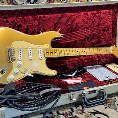 2015 Fender Custom Shop - 55 Stratocaster Relic - Limited Edition - ID 6007 image 2