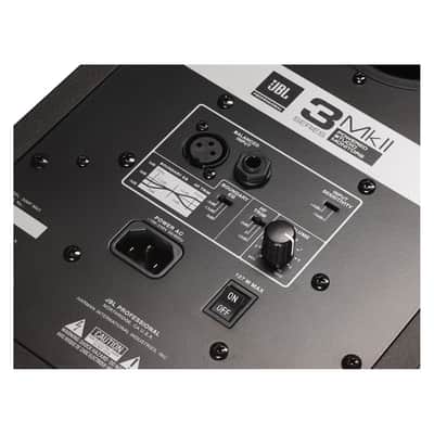 JBL LSR305P MkII 5 inch Active Studio Monitors with Isolation Pads & Cables imagen 5