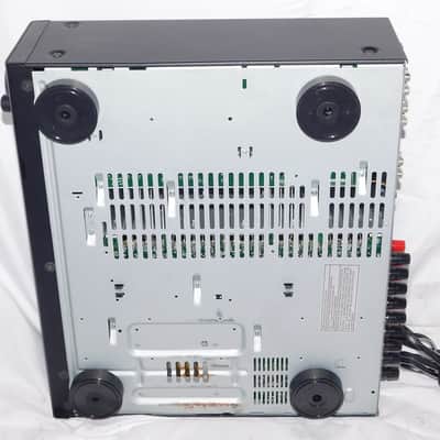 Denon AVR-587 receiver with manual and remote image 6