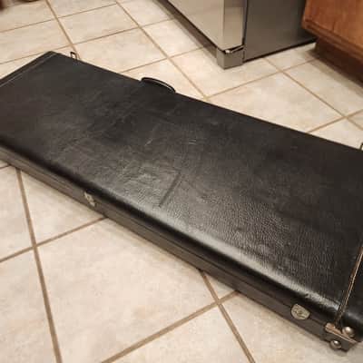 Micro-Frets Hard Shell Case 1970 - Black for Calibra, Signature etc image 5