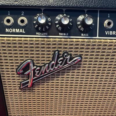 Fender Deluxe Reverb 2-Channel 22-Watt 1x12" 1965 Black Panel image 2