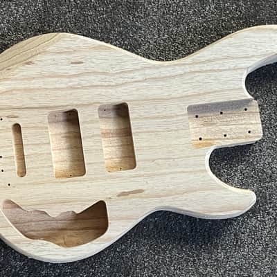 G&L CLF Research L-2000 bass body USA unfinished ash image 1