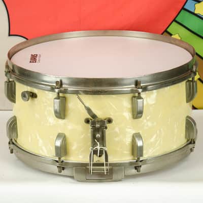 Vintage 1940's Leedy Snare Drum , Marine White Pearl, 6.5" x 14" image 3