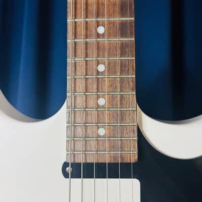 Epiphone Joan Jett Signature Olympic Special 2022 - 2025 - Aged Classic White image 4