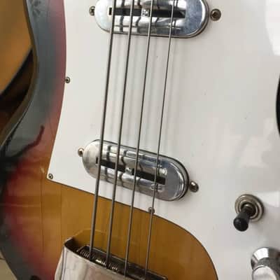 Rom Vintage Made in Italy sg bass sunburst image 3