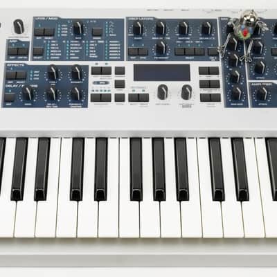 Access Virus Indigo 2 Synthesizer Keyboard + Fast Neuwertig+OVP + 1,5J Garantie image 9