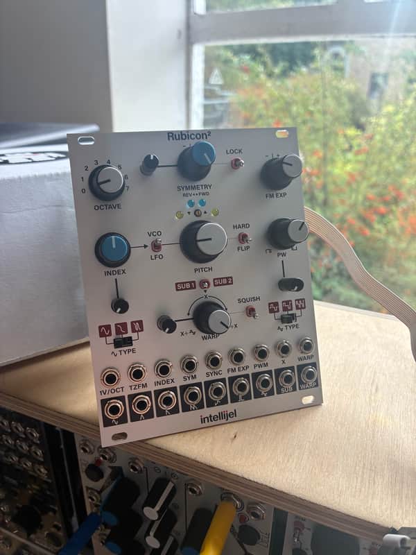 Intellijel Rubicon2 Through Zero VCO Eurorack Synth Module 2019 - Present - White image 1