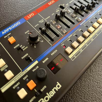 Roland JU-06A Boutique Series Synthesizer Module 2019 - Present Black image 1