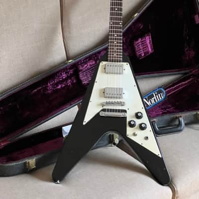 Gibson Flying V 1975 – Ebony – 100% Original – No Breaks – OHSC & Case Key image 12