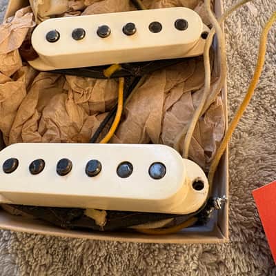 Fender ABBY YBARRA Handwound 'Abby Red Hot' pickups 2011 image 1