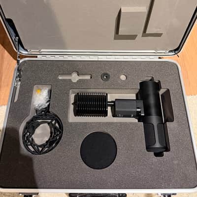 Sony C800G - Black image 1