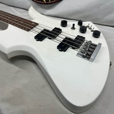 Burny Mockingbird 4-String Electric Bass imagen 19