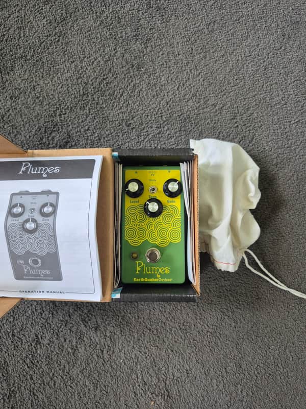 EarthQuaker Devices Plumes Small Signal Shredder