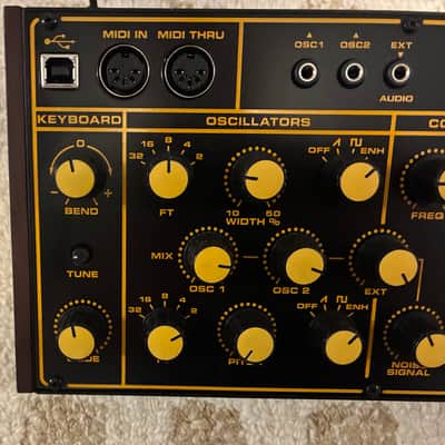 Behringer WASP Deluxe Desktop Synthesizer 2020 - Present - Black image 2
