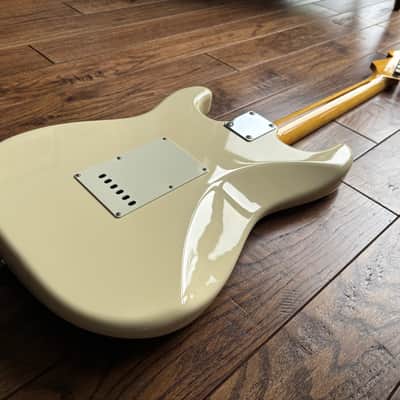 2011 Fender ST-57 Stratocaster ‘57 Reissue Vintage White MIJ Japan image 11