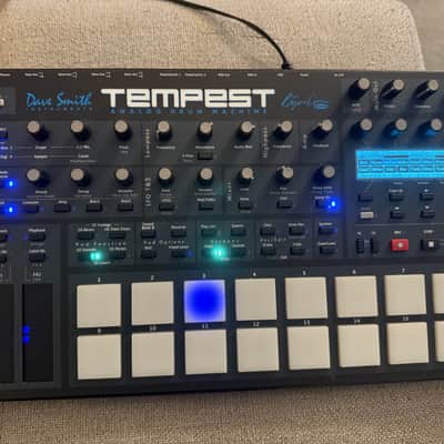 Dave Smith Instruments Tempest 6-Voice Drum Machine 2011 - 2018 - Black with Wood Sides