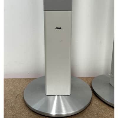 Loewe S1 Floor Standing Speaker - Pair - White - Excellent w/ stands image 2