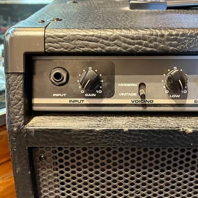 (18321) Peavey MAX 112 40-Watt 1x12" Bass Combo 2000s - Black image 2