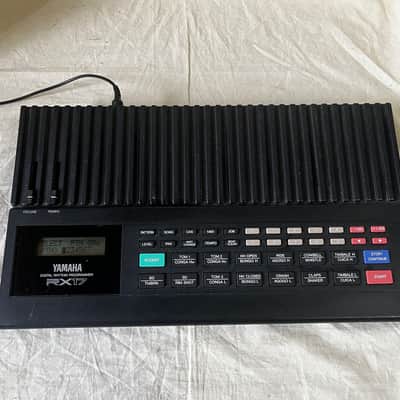 Yamaha RX17 Digital Rhythm Programmer Drum Machine New battery w/ power supply image 2