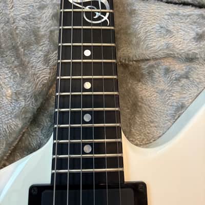 ESP James Hetfield Snakebyte 2020 - Snow White image 5