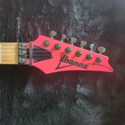 MINT CONDITION - Jem777 Shocking Pink 1989 image 4