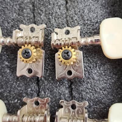 Unbranded Ukulele Uke Open Tuning Machines Tuners -Set of 4 (2+2) - Chrome w/ Ivory Knobs/ Buttons - Screws & Ferrules/Bushings image 3