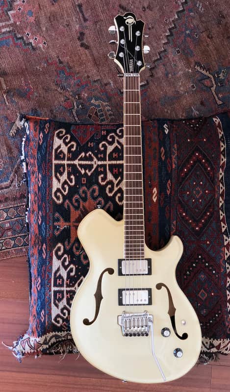 Yamaha Wes Borland CV820WB White | Reverb