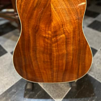 Gibson J-45 Custom Shop Maui Wowie 2006 - Koa Flame image 3