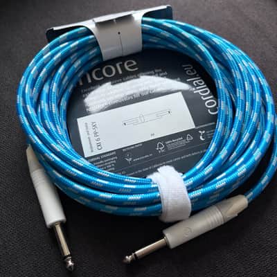 Cordial Encore 6m/20ft NEUTRIK SKY blue & white - Sky Blues & White image 2