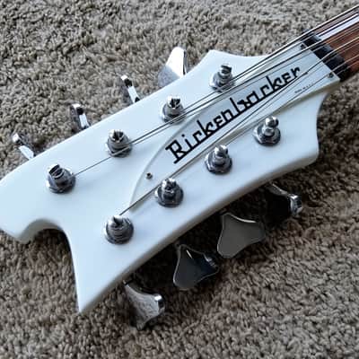 Rickenbacker 4003S8 Left-handed 8-string Bass Guitar – Lefty SnowGlo image 5