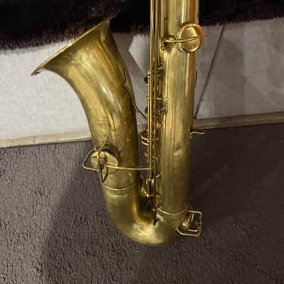 Raymond Dubois Vintage Baritone Saxophone – Rare French Collector Piece image 8