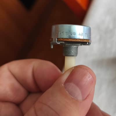 10 x Vintage CTS NOS 50kOhm Audio/Log Potentiometer Pot with long solid shaft image 15