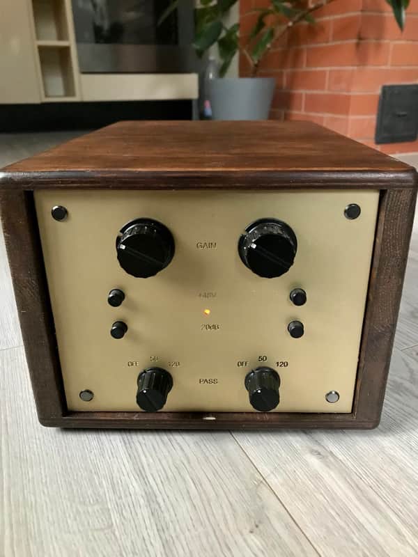 2 x Fonia FONIA 51 1980 Mic Pre (Neve API Studer) - Custom Wood Racked image 1