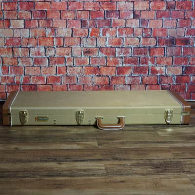 Fender Special Edition Deluxe Ash Telecaster w/ Road Runner Hard Case image 8