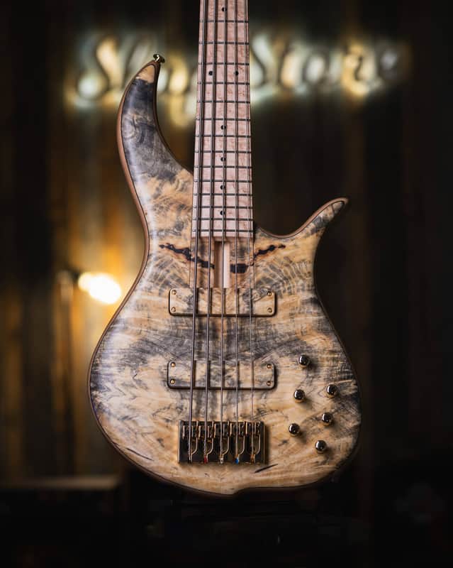 F Bass BN5
